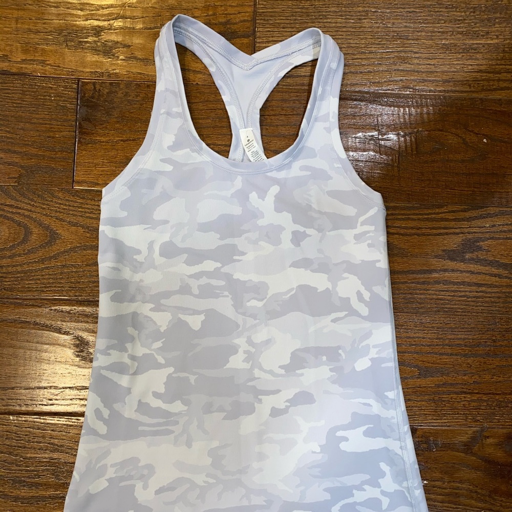 White camo Lululemon tank top